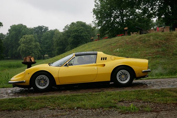 Ferrari Giallo Senape